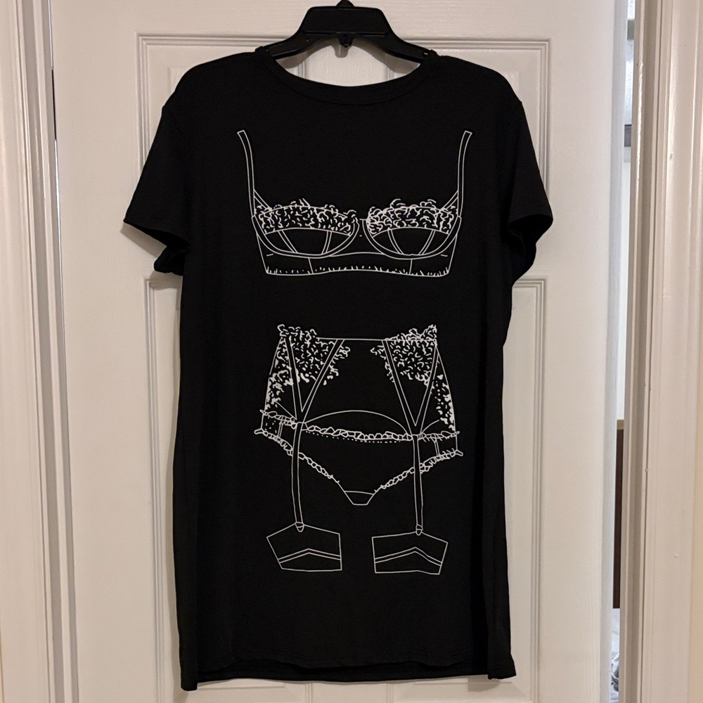 Humorous Black Beach Coverup or Print Nightshirt Size XL
